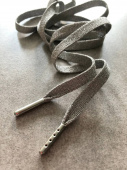 Шнурки плоские серебряный люрекс, наконечники металл цвет серебро, длина 120 см ширина 1 см ШКС/120/22737