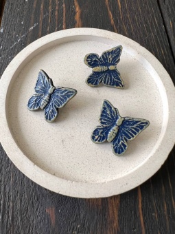 Пуговицы-бабочки синие (металл), 1,8 см Италия ПИС/18/9642 по цене 57 руб./штука
