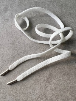 Шнурки плоские белые, 95 см Италия ШИБ/97/135 по цене 129 руб./штука