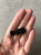 Фиксаторы для шнурков черные (пластик), размер 1,1*3 см, одно отверстие 0,5 см Италия ФИЧ/30/77039 по цене 25 руб./штука