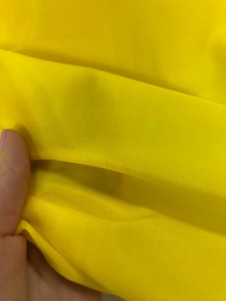 Подкладочная ткань желтая (вискоза+эластан), ширина 140 см Италия ПИЖ/140/70520 по цене 597 руб./метр