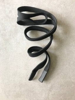 Шнурки черные плоские с резиновыми наконечниками, длина 130 см ширина 1,5 см ШКЧ/130/45790 по цене 167 руб./штука
