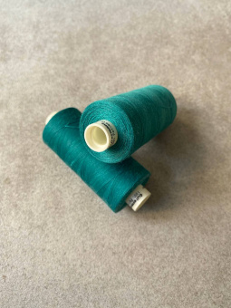 Нитки №120 Gutermann оттенок Bondi Blue (бирюзово-зелёный), полиэстер, намотка 1000 м арт 120/189 по цене 260 руб./штука