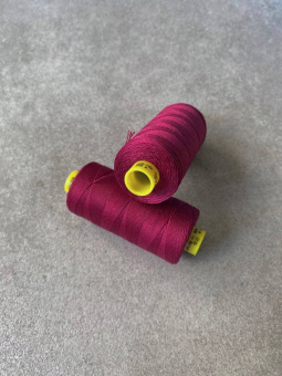Нитки №30 Gutermann цвет малиновый (полиэстер, намотка 300 м) арт 30/375 по цене 280 руб./штука