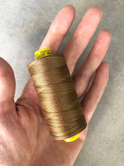 Нитки №50 Gutermann Mara оттенок светло-коричневый (полиэстер, намотка 500 м) арт 50/172 по цене 263 руб./штука