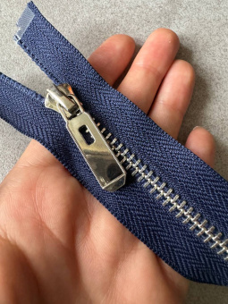Молния неразъёмная 20 см синяя, звено Т6 металл цвет серебро МКС/20/60159 по цене 255 руб./штука