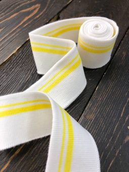 Подвяз белый, с желтыми полосами (комфортный полиэстер), размер 80*4 см ПКЖ/80/12654 по цене 183 руб./штука